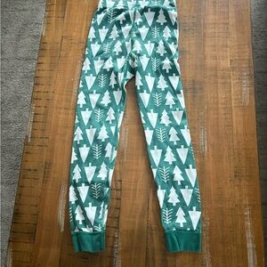 Green and White Tree Pattern Leggings